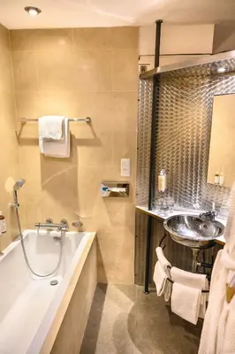 Salle de bains dans l'établissement Select Hotel