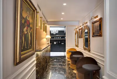 Cuisine ou kitchenette dans l'établissement Hôtel Kleber Paris & Spa