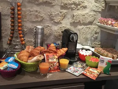 Nourriture dans l'hôtel ou à proximité