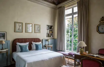 Un ou plusieurs lits dans un hébergement de l'établissement Hôtel des Saints Pères - Esprit de France