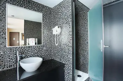 Salle de bains dans l'établissement Aéro