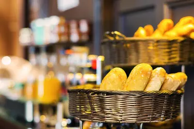 Nourriture dans l'hôtel ou à proximité