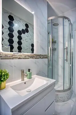 Salle de bains dans l'établissement Charmant 100m2 avec 3CH - Romantique Centre Ville