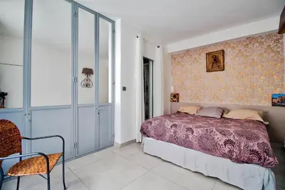 Un ou plusieurs lits dans un hébergement de l'établissement Maison Marais
