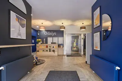 Cuisine ou kitchenette dans l'établissement Appart'hôtel Odalys City - Paris Levallois
