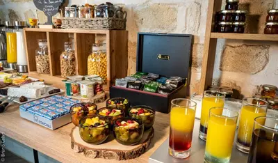 Nourriture dans l'hôtel ou à proximité