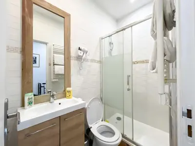 Salle de bains dans l'établissement 32 Atelier Paris Fashion