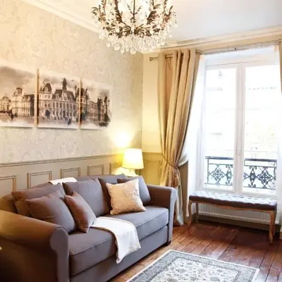 Le Triomphe Elysees