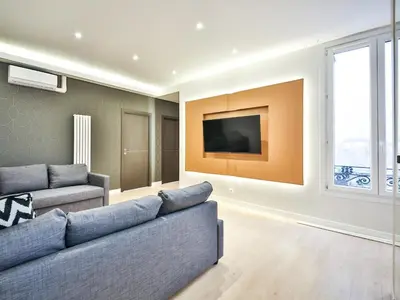 Télévision ou salle de divertissement dans l'établissement Blue Nights Apartments - Sébastopol