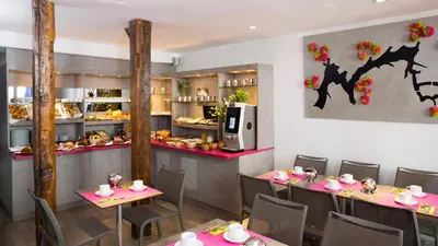 Nourriture dans l'hôtel ou à proximité