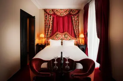 Coin salon dans l'établissement Maison Athénée