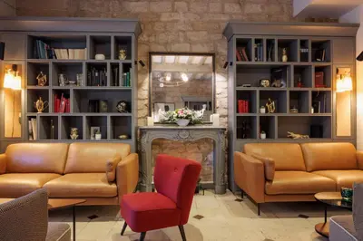 Coin salon dans l'établissement Hôtel Saint Martin Bastille