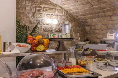 Nourriture dans l'hôtel ou à proximité