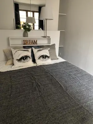 Un ou plusieurs lits dans un hébergement de l'établissement Appartement cœur de la bastille