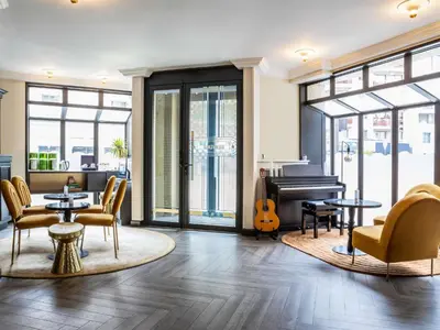 Coin salon dans l'établissement ibis Styles Paris 15 Lecourbe