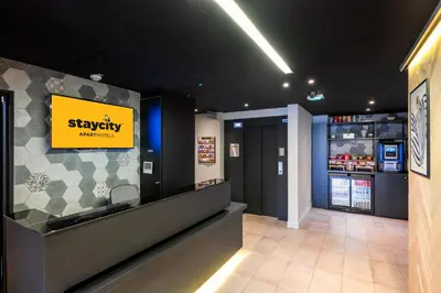 Certificat, récompense, panneau ou autre document affiché dans l'établissement Staycity Aparthotels Paris Gare de l'Est