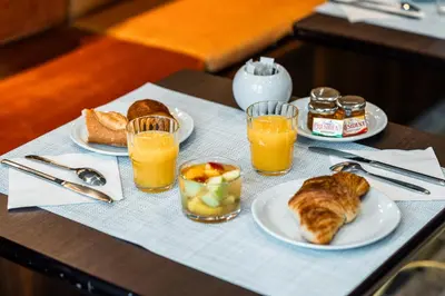 Nourriture dans l'hôtel ou à proximité