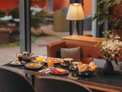 Nourriture dans l'hôtel ou à proximité