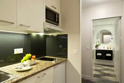 Cuisine ou kitchenette dans l'établissement Citadines Trocadéro Paris
