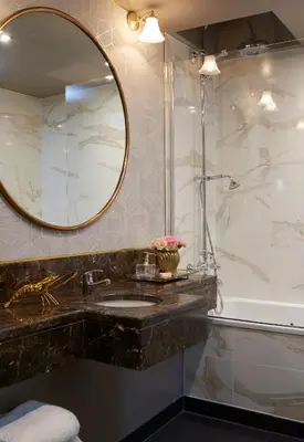 Salle de bains dans l'établissement Maison Nabis by HappyCulture