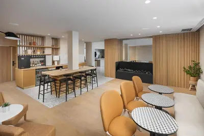 Cuisine ou kitchenette dans l'établissement Residence Inn by Marriott Paris Didot Montparnasse