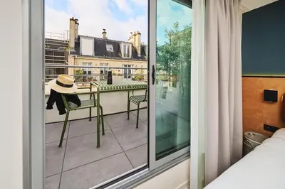 Balcon ou terrasse dans l'établissement Moxy Paris Bastille
