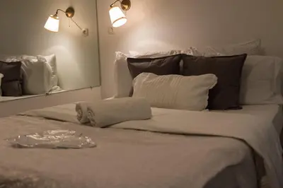 Un ou plusieurs lits dans un hébergement de l'établissement Paris Lady Mimi