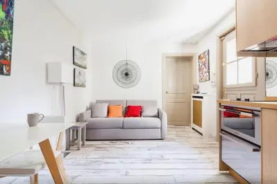 Cuisine ou kitchenette dans l'établissement 1 Square du Docteur Blanche - Paris 16