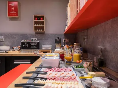 Nourriture dans l'hôtel ou à proximité