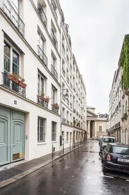 Quartier de l'appartement ou autre quartier proche