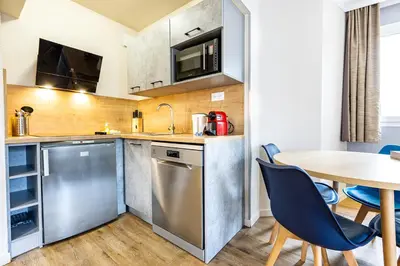 Cuisine ou kitchenette dans l'établissement Star Of Life