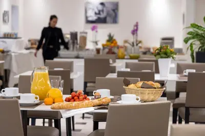 Nourriture dans l'hôtel ou à proximité