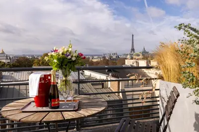 Balcon ou terrasse dans l'établissement Hôtel De Castiglione