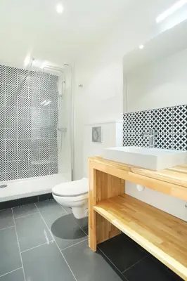 Salle de bains dans l'établissement Rent a Room - Charon 3