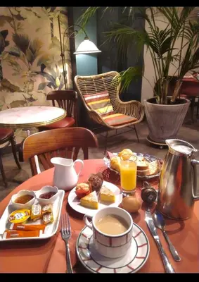 Nourriture dans l'hôtel ou à proximité