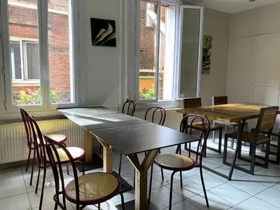 Restaurant ou autre lieu de restauration dans l'établissement Timhotel Boulogne Rives de Seine