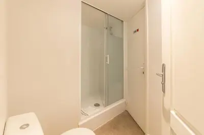 Salle de bains dans l'établissement WS Montmartre - Sacré Coeur
