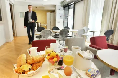 Nourriture dans l'hôtel ou à proximité
