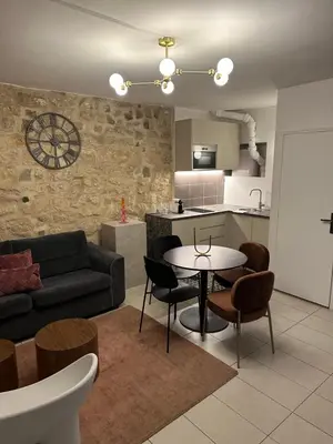 Coin salon dans l'établissement Temple Apartments Paris