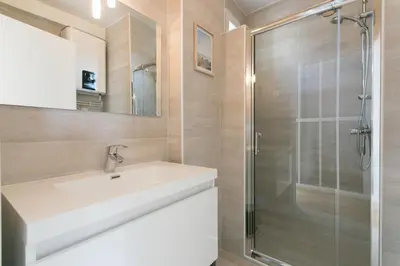 Salle de bains dans l'établissement Assas-Vavin Appartements