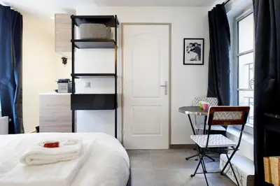Un ou plusieurs lits dans un hébergement de l'établissement My Maison In Paris - Sentier