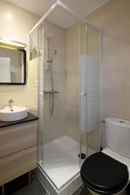 Salle de bains dans l'établissement HolidaysInParis - Republique