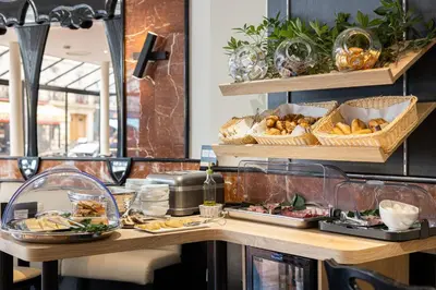 Nourriture dans l'hôtel ou à proximité