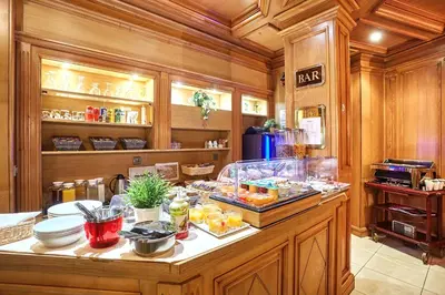 Nourriture dans l'hôtel ou à proximité