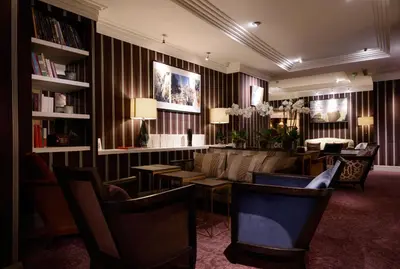 Coin salon dans l'établissement Le Mathurin Hotel & Spa