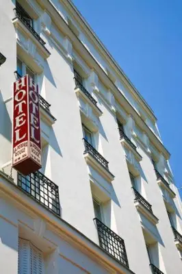 Certificat, récompense, panneau ou autre document affiché dans l'établissement Hôtel De La Perdrix Rouge