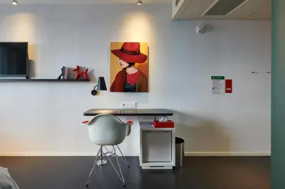 Télévision ou salle de divertissement dans l'établissement citizenM Paris Gare de Lyon