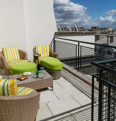 Balcon ou terrasse dans l'établissement Majestic Hotel Spa - Champs Elysées