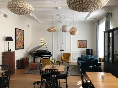 Coin salon dans l'établissement Sourire Boutique Hôtel Particulier
