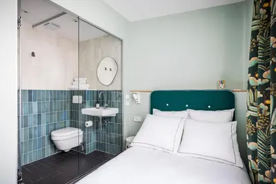 Salle de bains dans l'établissement Hôtel AMI - Orso Hotels
